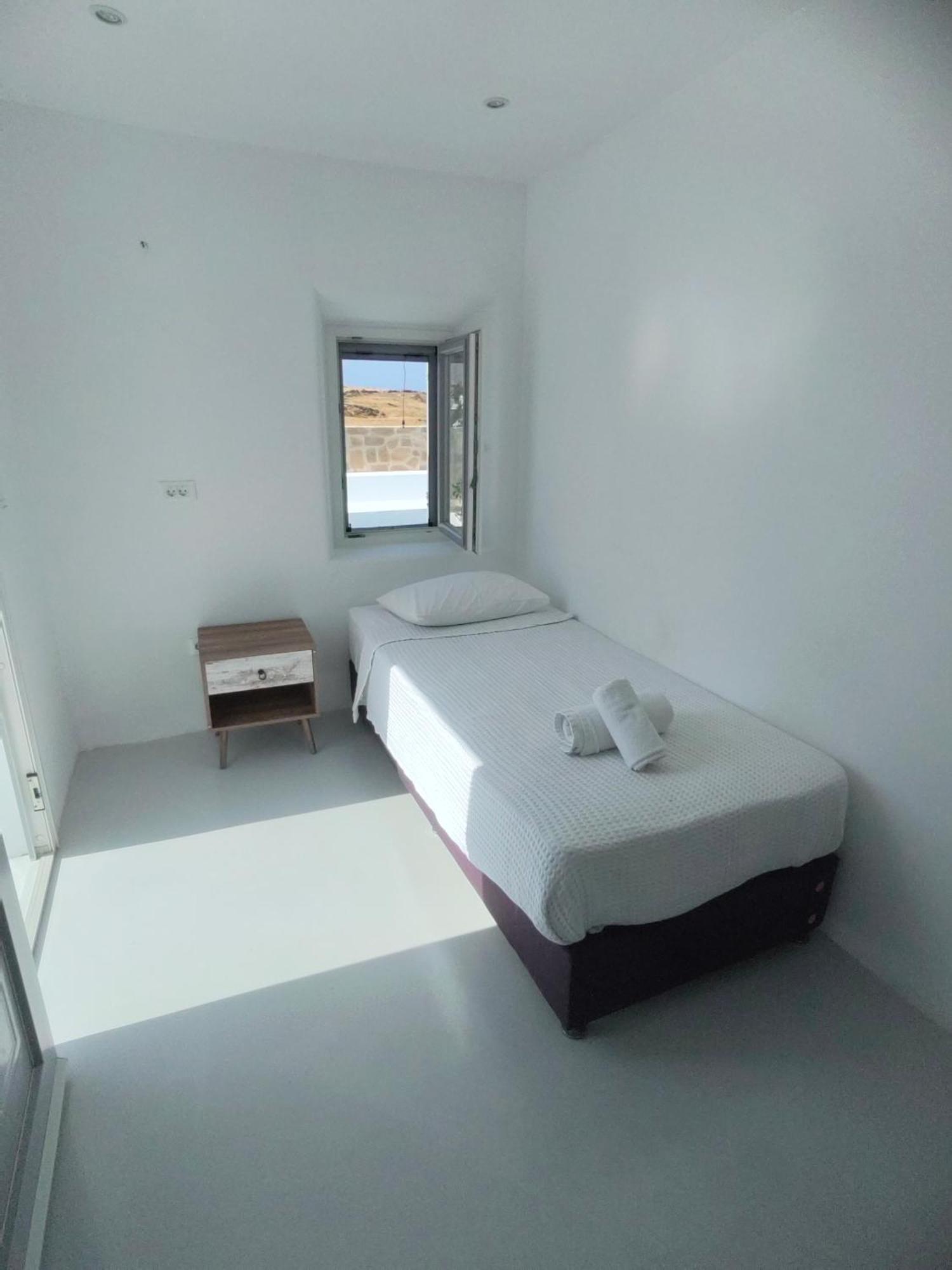Hotel Ftelia Breeze à Klouvas Extérieur photo