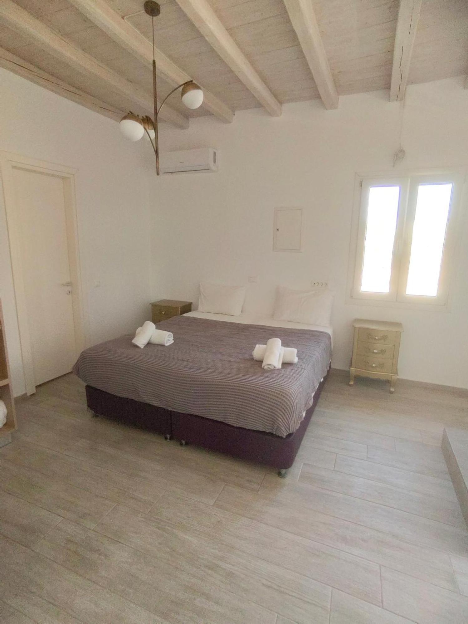 Hotel Ftelia Breeze à Klouvas Extérieur photo