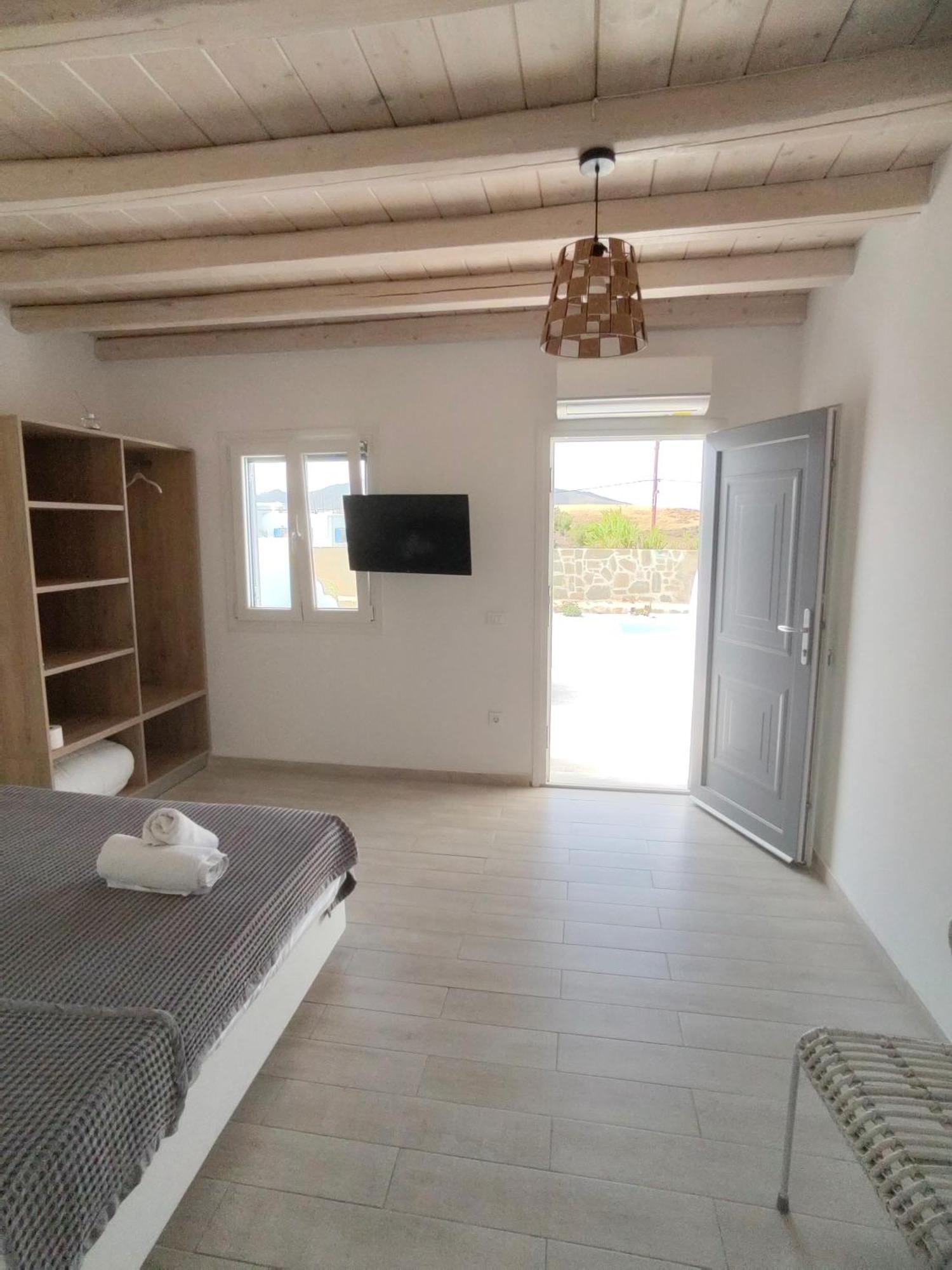 Hotel Ftelia Breeze à Klouvas Extérieur photo