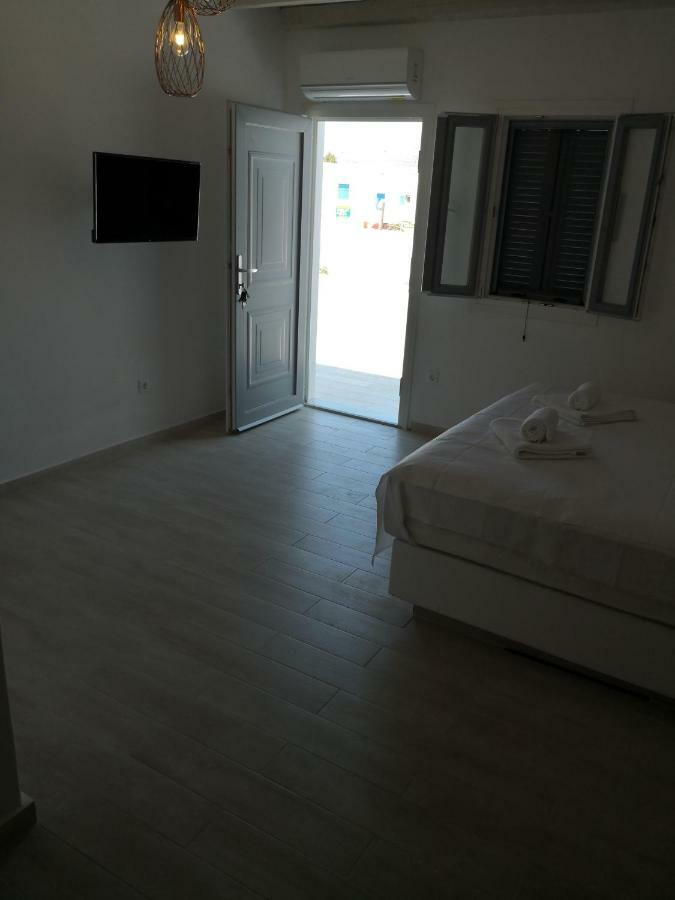 Hotel Ftelia Breeze à Klouvas Extérieur photo